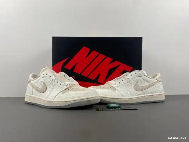 1 Jordan Chris FZ0455-200 Paul Retro Low OG 0507